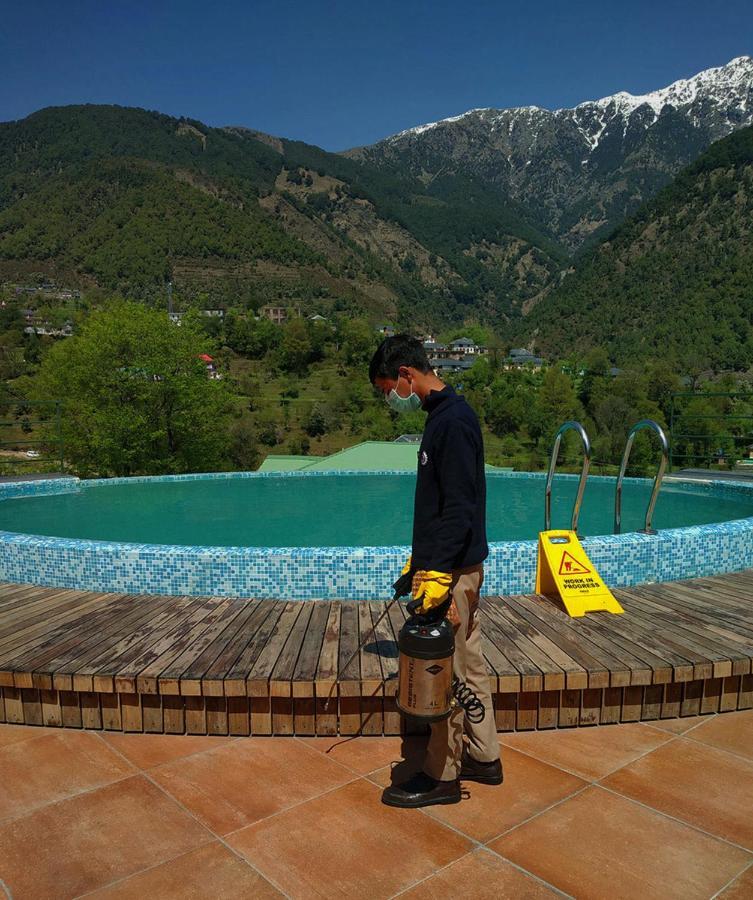 Araiya Palampur Hotel Bagian luar foto