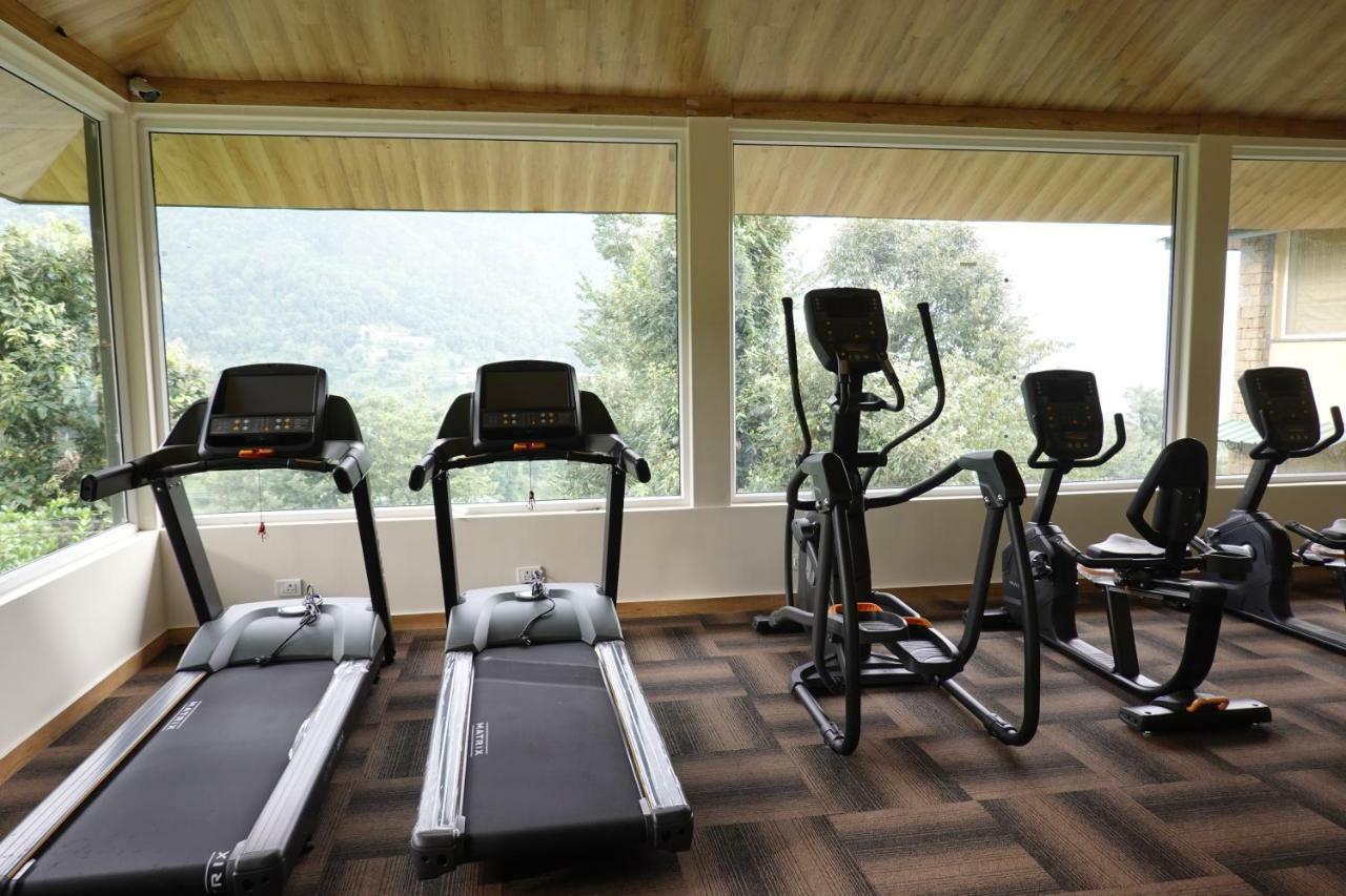 Araiya Palampur Hotel Bagian luar foto