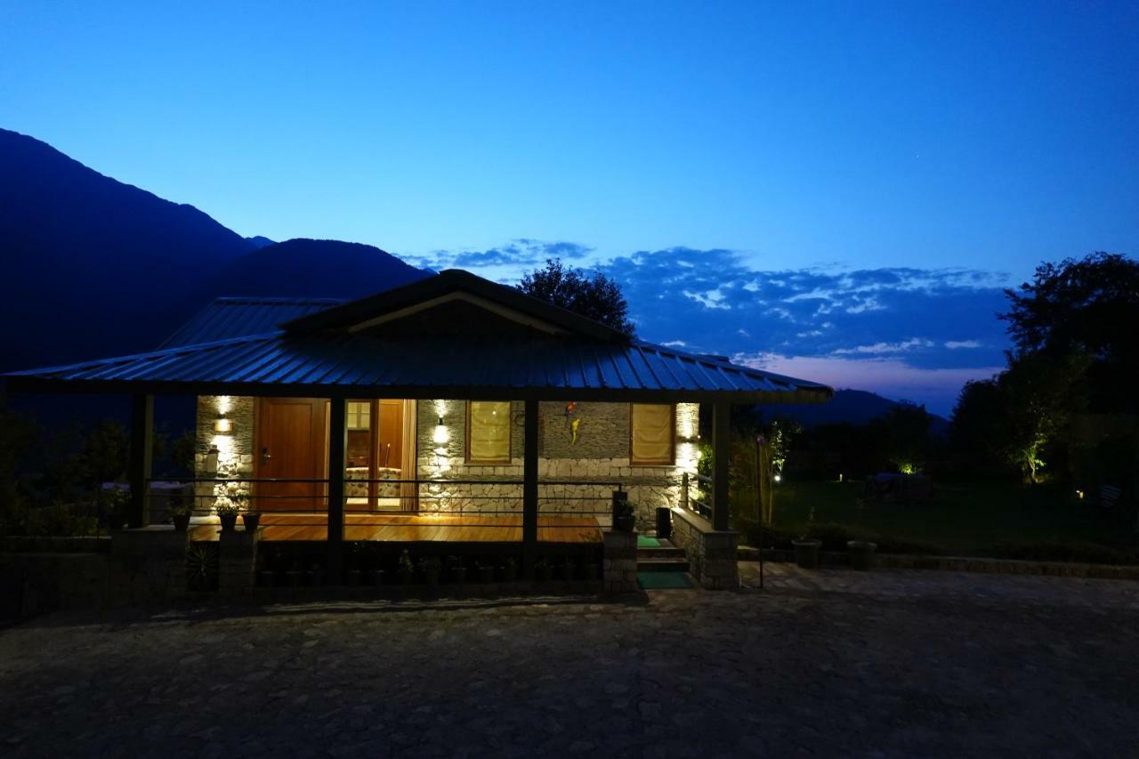 Araiya Palampur Hotel Bagian luar foto
